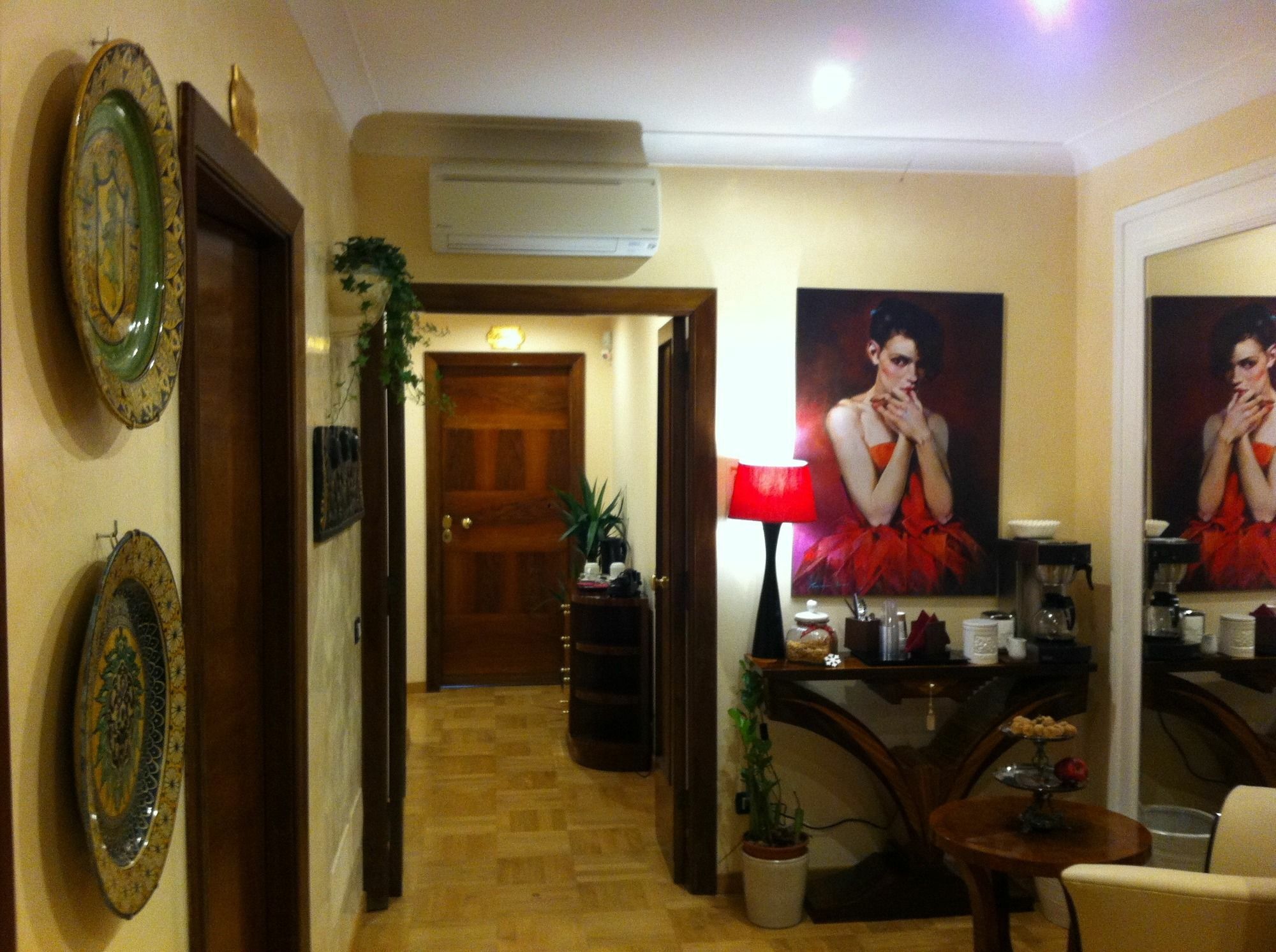 Residenza Delle Arti Hotel โรม ภายนอก รูปภาพ